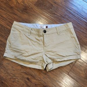 SO Khaki Shorts with Folded Hem {Junior's size 9}